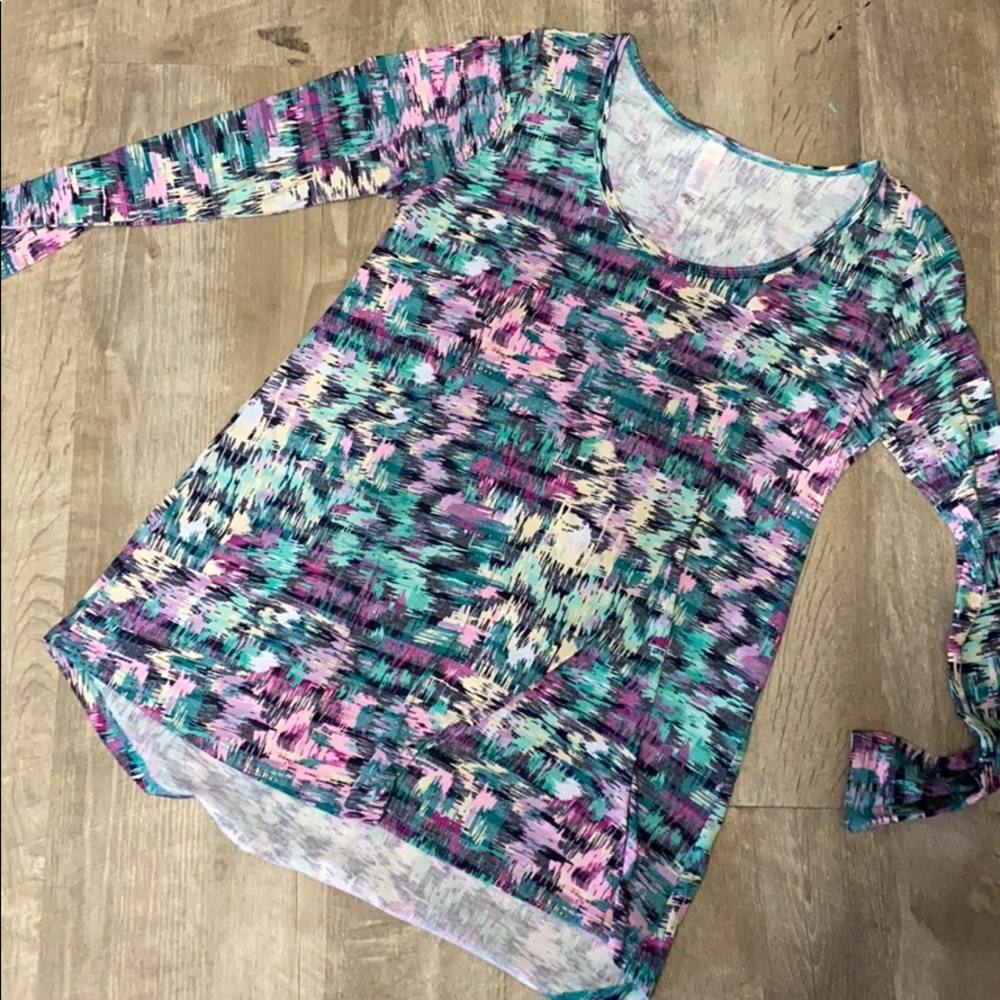 Lularoe shirt